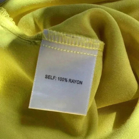 Rose & Olive NWT mustard Yellow V -Neck High& Low Blouse Top Size Large - Picture 6 of 6